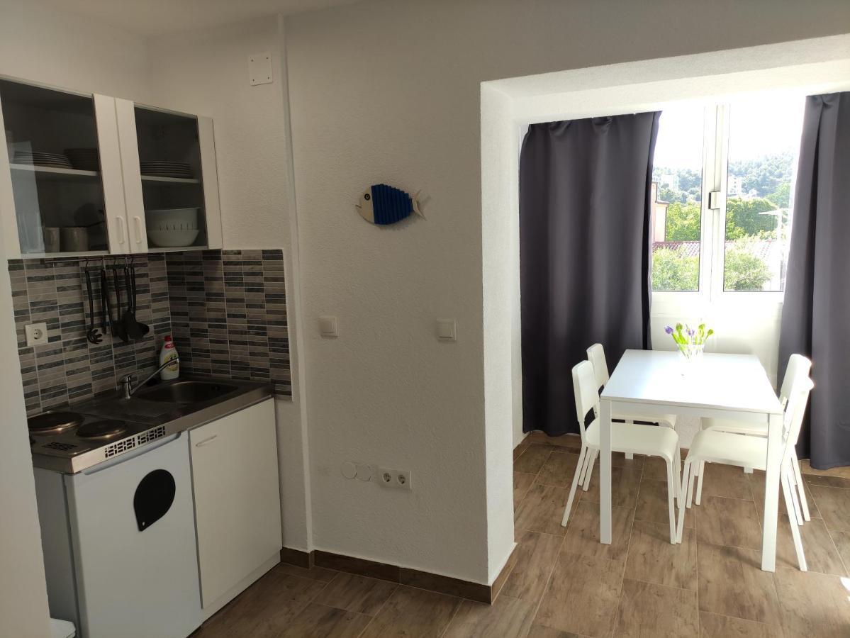 Apartmani Bodo Drvenik  Exterior foto